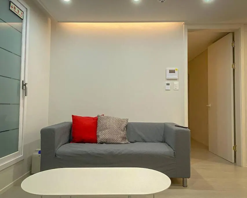 Stay Light Seoul Apartment